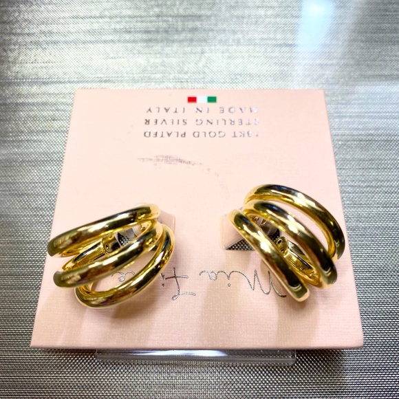 Mia Fiore BRAND NEW Gold toned Hoop earrings ✨✨✨ - Picture 3 of 5